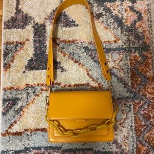 Mustard purse